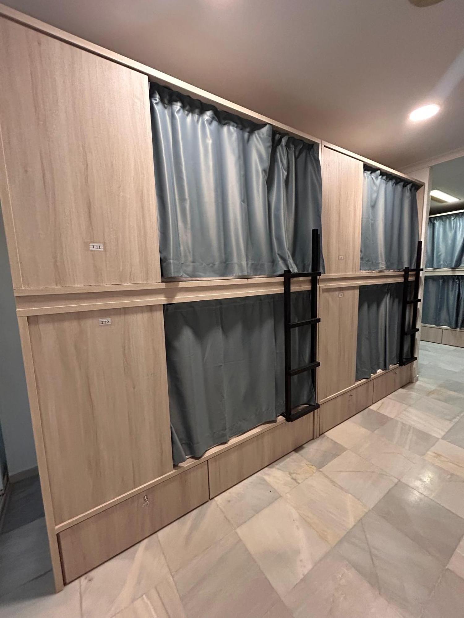 Hostel Sorolla Playa Μάλαγα Εξωτερικό φωτογραφία