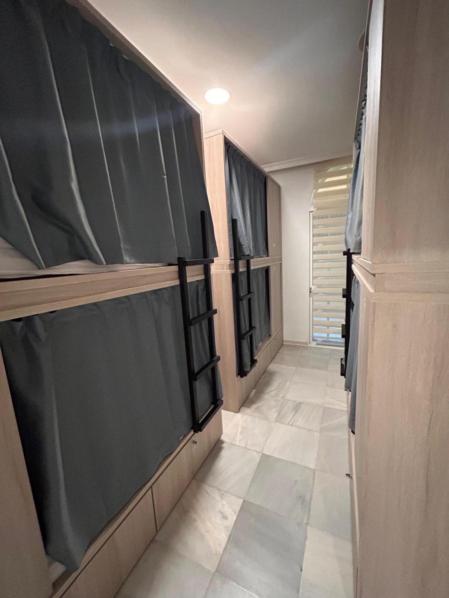 Hostel Sorolla Playa Μάλαγα Εξωτερικό φωτογραφία